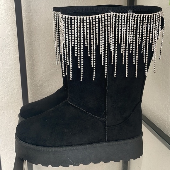 Rhinestone tessle boots - Picture 2 of 4